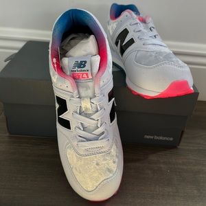 New Balance sneaker size 5 wide